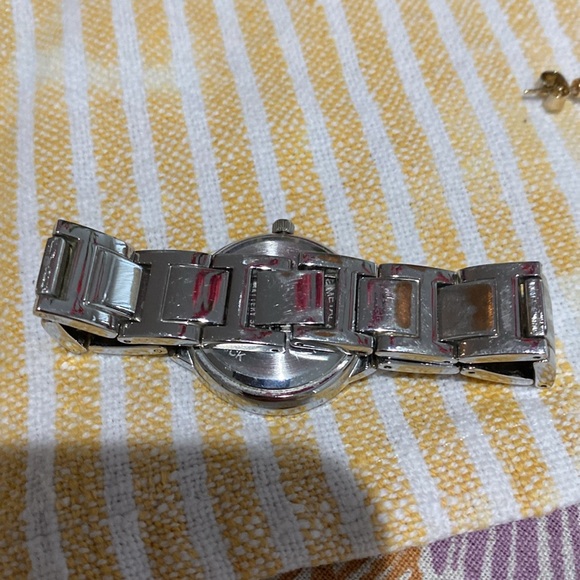 Gruen watch (Precision) with champagne color face and sapphire blue hands. EC - Picture 9 of 12